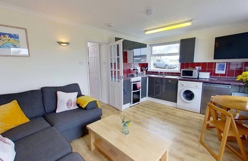 Hayle Cottage | With a large secure timber deck which gets the sun for most of the day