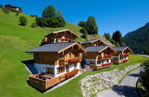 Grossarl Ski Chalet | With a lot of love built cabin chalets in a prime location!