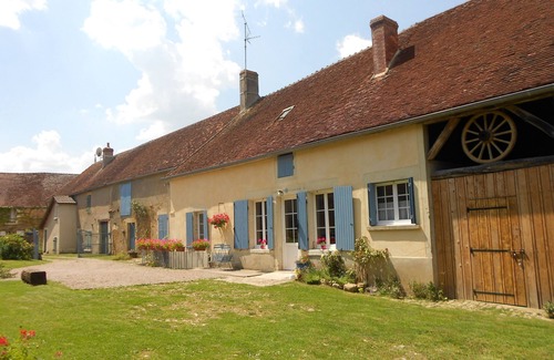 Thury Cottage | With family or friends, space, tranquility, nature and comfort. Up to 8 people