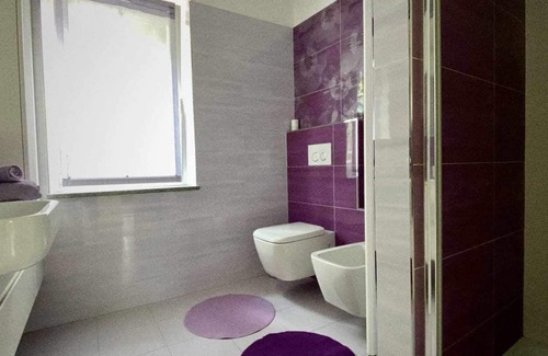 Scurelle Apartment | With view on the lake of Calceranica