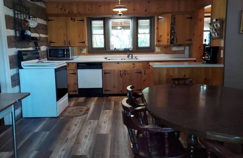 Saint Joe Cabin | Wits End Ranch - Near Buffalo River