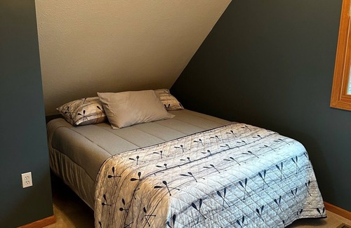 Hope House | Wixom Lake Up North Retreat