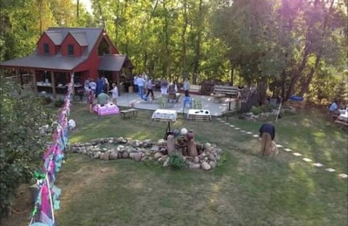 Upsala House | Wizard's LOTR Cabin: New Treehouse Addition! Pet-friendly.