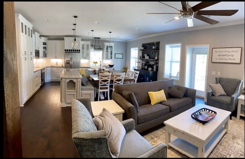 West Jefferson Apartment | WJ Downtown Overlook