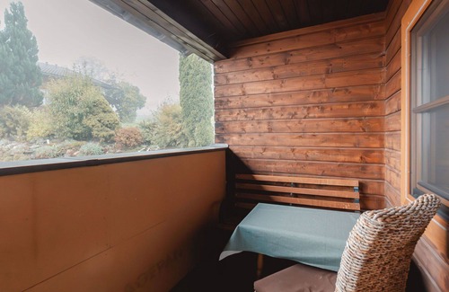 Schonbach Villa | Wonderful villa for 11 people with WIFI, TV, terrace and panoramic view