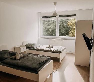 Bedingrade Apartment | Wohnen im 3 Ländereck! Essen, Mülheim, Oberhausen! BS2HL