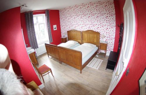 Mainz-Bingen Bed & Breakfast | Wohnen im Burghotel