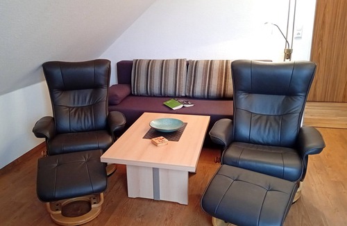 Busumer Deichhausen Apartment | Wohnung im Schönen Büsumer Deichhausen an der Nordsee, 2 km von Büsum Entfernt