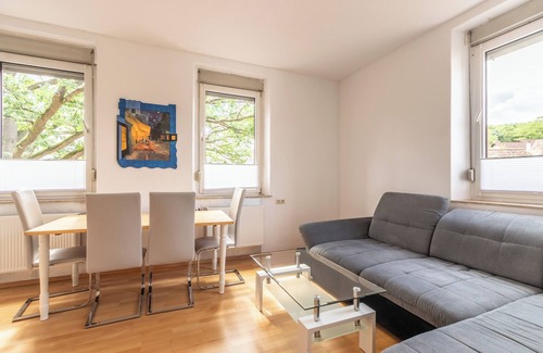 Woerrstadt House | Wohnung Nähe Mainz in Ehemaligem Weingut mit 6 Schlafzimmer