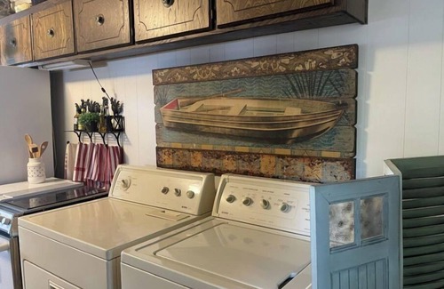 Grove House | Wolf Creek Retreat, Grand Lake, 2 miles to the center of Grove OK and a fab view