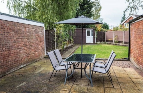 Tettenhall House | Wolverhampton, Detached house, Drive, 3 bedrooms