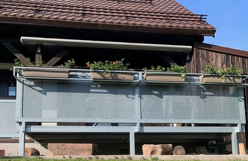 Rudnik House | Wonderful private villa for 8 guests with WIFI, TV, terrace, pets allowed and parking