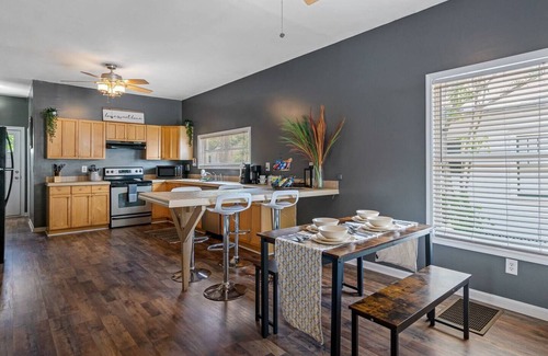 East Ybor House | Wonderful 3 Bed 2 Bath House in Heart of YBOR City