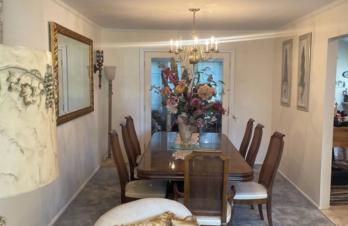 South Farmingdale House | Wonderful 3-bedroom house with AC in Farmingdale