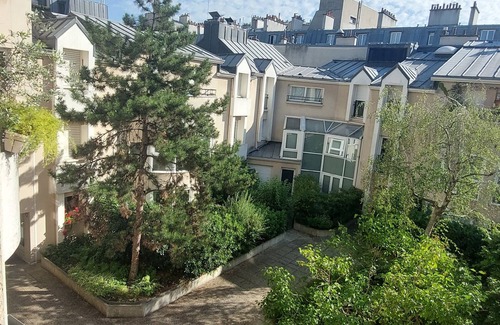 Quartier de la Roquette Apartment | Wonderful and calm, in the heart of Paris 5 mins walk from Bastille