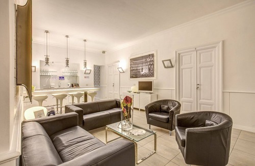 Rome City Centre Apartment | wonderful apartment in the heart of Rome ENJOY