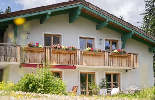 Katschberg House | Wonderful private villa with hot tub, private pool, WIFI, A/C, TV, terrace and pets allowed