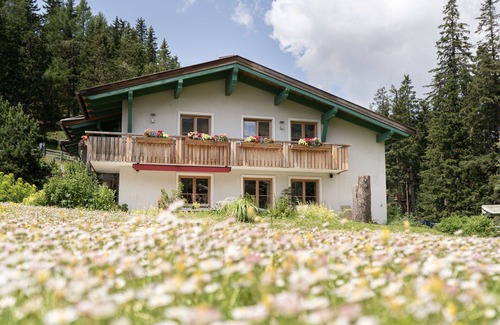 Katschberg House | Wonderful private villa with hot tub, private pool, WIFI, A/C, TV, terrace and pets allowed