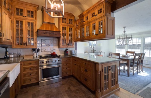 Bozeman House | Wonderful "Cottage Like" 30 day minimum Rental near Downtown and MSU
