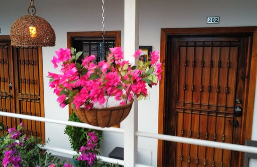 Cali House | Wonderful Entire Luxurious House