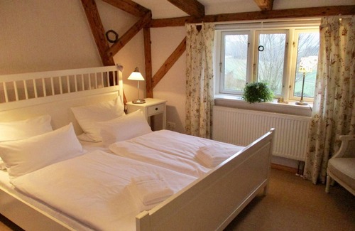 Steinbergkirche Apartment | wonderful holiday flat with a large garden and a dreamful view
