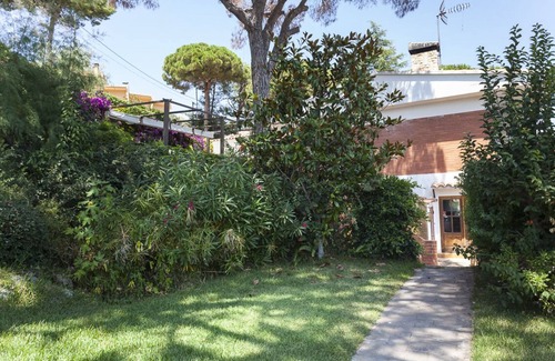 Cabrils House | Wonderful house in the mountains with sea views