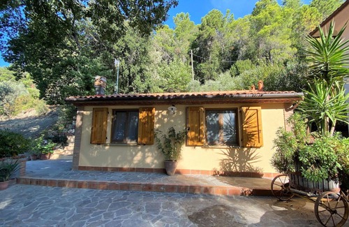 Castellina Marittima House | Wonderful private villa for 4 people with A/C, WIFI, TV, patio and panoramic view