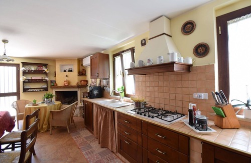 Guardialfiera Villa | Wonderful private villa for 6 people with A/C, WIFI, private pool, TV, terrace and panoramic view
