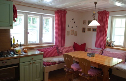 Korenov Villa | Wonderful private villa for 5 people with WIFI, terrace and parking