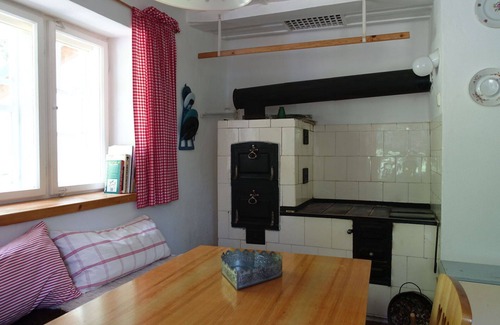 Korenov Villa | Wonderful private villa for 5 people with WIFI, terrace and parking