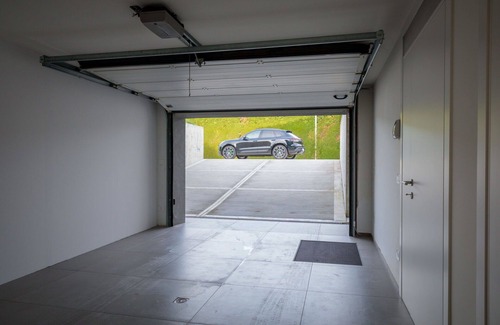 Arzergrande Villa | Wonderful private villa with hot tub, A/C, private pool, WIFI, sauna, TV, patio and pets allowed