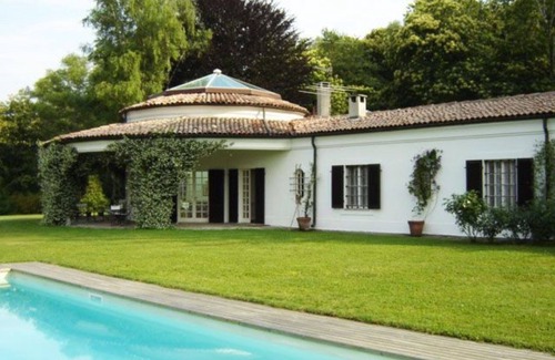 Dormelletto Villa | Wonderful private villa for 12 people with private pool, WIFI, TV and patio