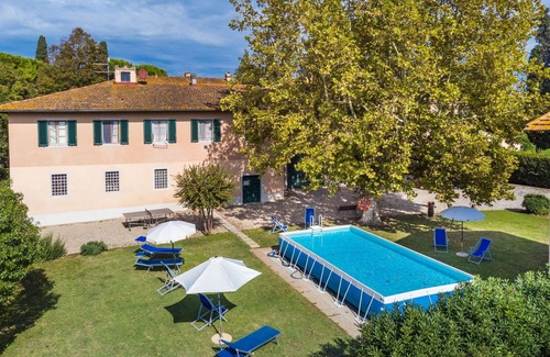 San Miniato House | Wonderful private villa for 33 people with private pool, WIFI, TV, patio and pets allowed