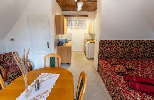 Vysoka House | Wonderful private villa for 4 people with WIFI, TV, patio and parking