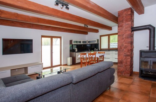 Zabovresky House | Wonderful private villa for 4 people with WIFI, TV, terrace and parking