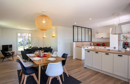 Prefailles House | Wonderful private villa for 6 people with WIFI, private pool, TV and terrace