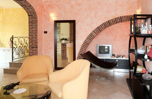 Caravonica House | Wonderful private villa for 4 guests with WIFI, TV, terrace and panoramic view