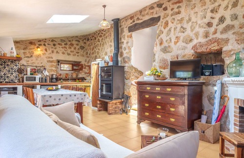 Fornalutx House | Wonderful private villa for 4 guests with WIFI, TV and patio