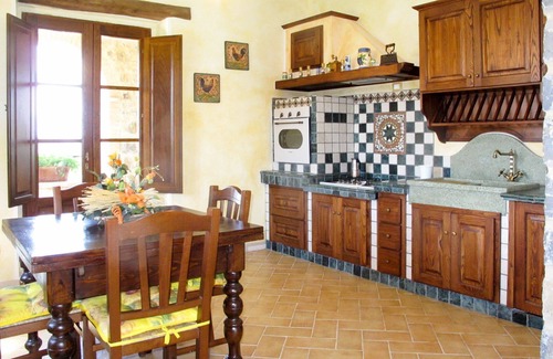 Seggiano House | Wonderful private villa with hot tub, WIFI, private pool, TV, patio, pets allowed and panoramic .