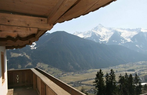 Hippach-Schwendberg Villa | Wonderful private villa for 8 people with TV and terrace