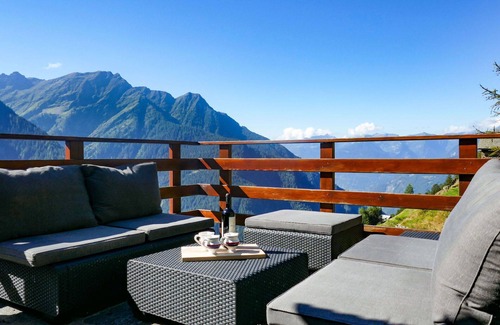 Malvaglia House | Wonderful private villa for 4 people with WIFI, patio and pets allowed