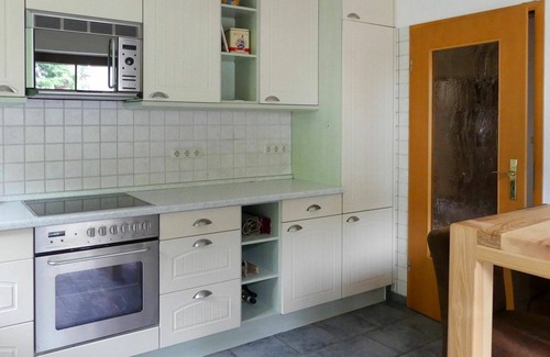 Murchin House | Wonderful private villa for 6 people with WIFI, TV, terrace and parking