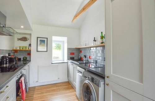 Slate Islands House | Wonderful private villa for 4 people with WIFI, TV and pets allowed