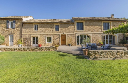 Uchaux House | Wonderful private villa for 8 people with private pool, WIFI, A/C, TV, terrace and parking
