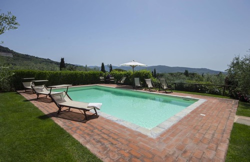 Camucia Villa | Wonderful private villa for 13 guests with private pool, A/C, WIFI, TV, terrace and panoramic view