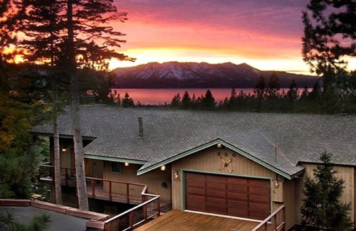 Tahoe Village House | Wonderful! Sleeps 16, Views, Chef's Kitchen, Meticulously Clean!