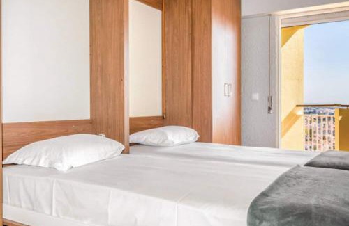 Cascais Apartment | Wonderful Studio in Cascais with Sea View