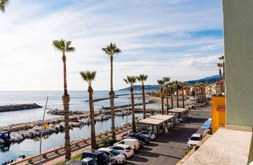 Riva Ligure House | Wonderful villa for 7 people with WIFI, TV and balcony