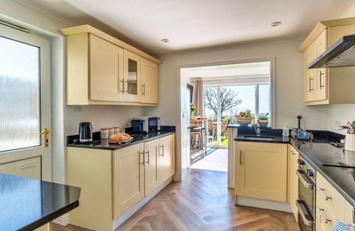 Mynytho House | Wonderful villa for 7 people with WIFI, balcony, pets allowed and parking