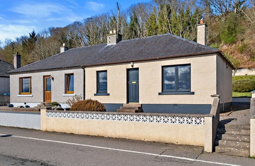 Avoch House | Wonderful villa for 4 guests with WIFI